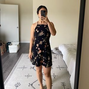 Brandy Melville Floral Dress (One Size)